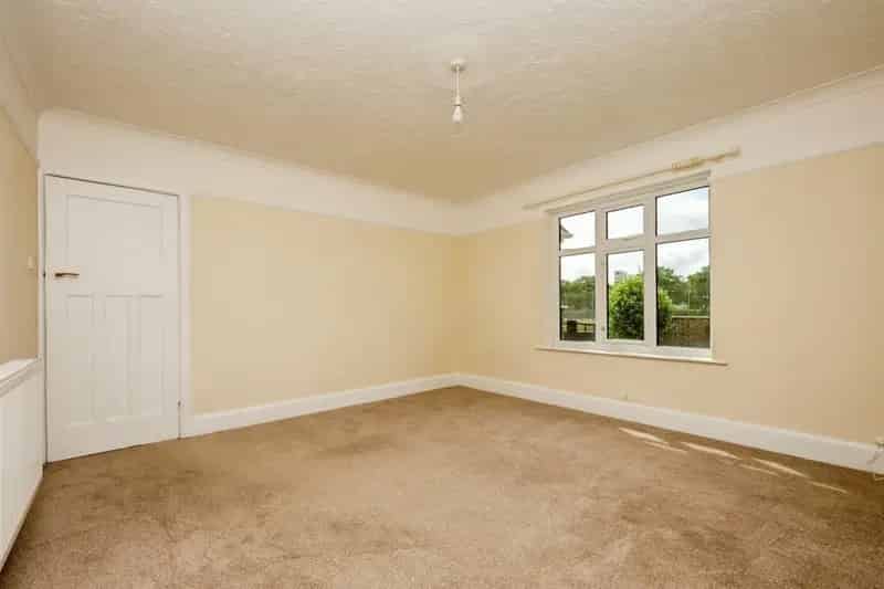 Three Bedroom Semi-Detached Family Home Dorchester