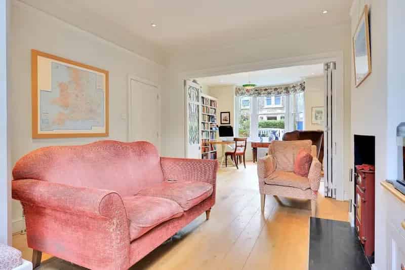 4 Bedroom Edwardian House for Sale Near Alexandra Gardens