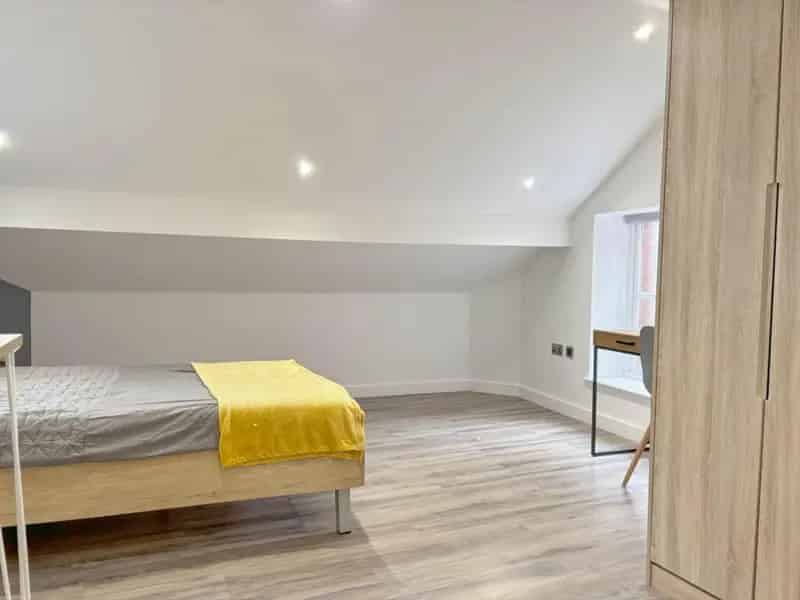 Studio Flat City Centre All Bills Included Student Property