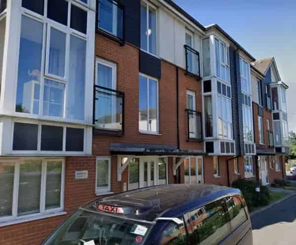 Bright Spacious New Build 2 Bed House Near Amenities