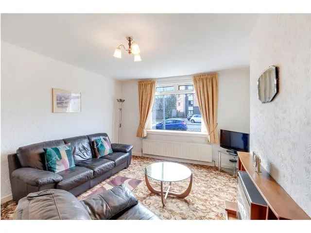 3 Bedroom End Terrace House for Sale in Shawlands