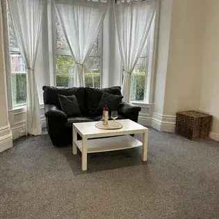 1 Bed Victorian Apartment Manchester - City Centre Close