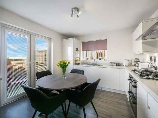 4 Bedroom Detached House for Sale in Cambuslang