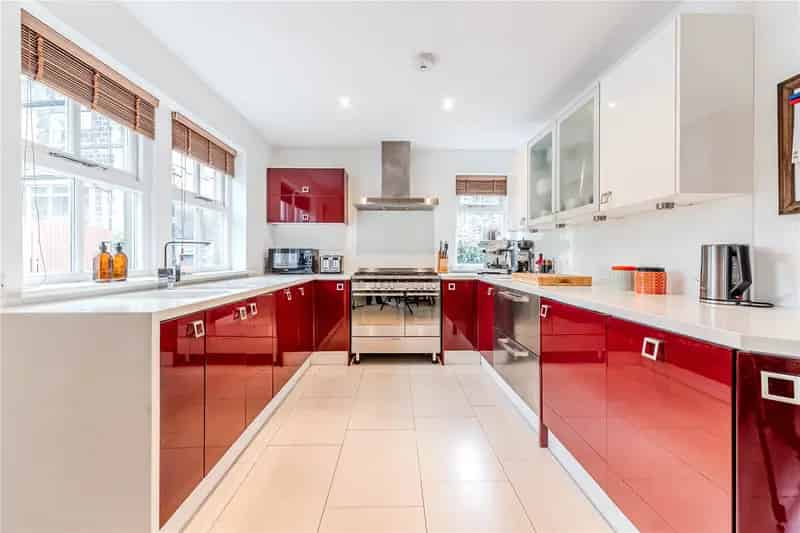 Four Double Bedroom Period End Terrace House Rawdon