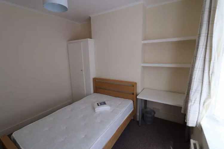 3 Double Bedrooms in 4 Bed Shared House Hanover Student Property