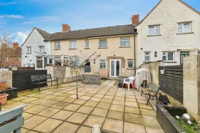 3 Bedroom Terrace House Knowle Bristol Spacious Living Garden Parking