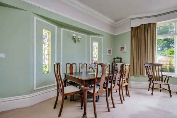 Grade II Listed 6-Bedroom Historic Home with Private Roof Terrace