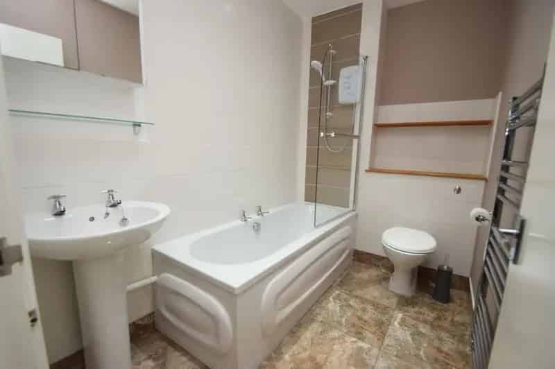 2 Bedroom Flat to Rent Southsea Hampshire