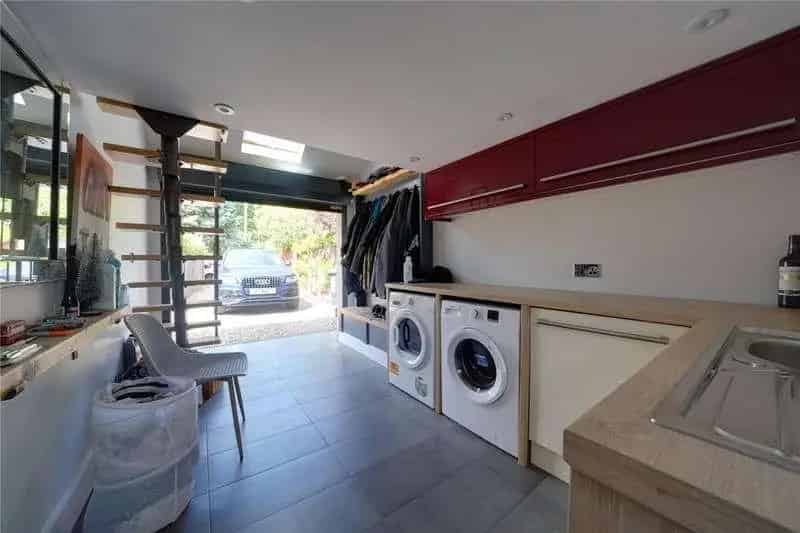 2 Bed House for Sale Stunning Rebuild Renovation