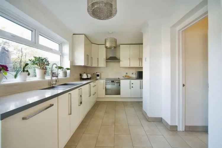 Four Bedroom Family Home in Broxbourne