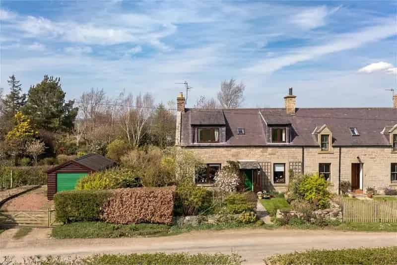 3 Bed Cottage Near Coldstream - Semi-Rural Living