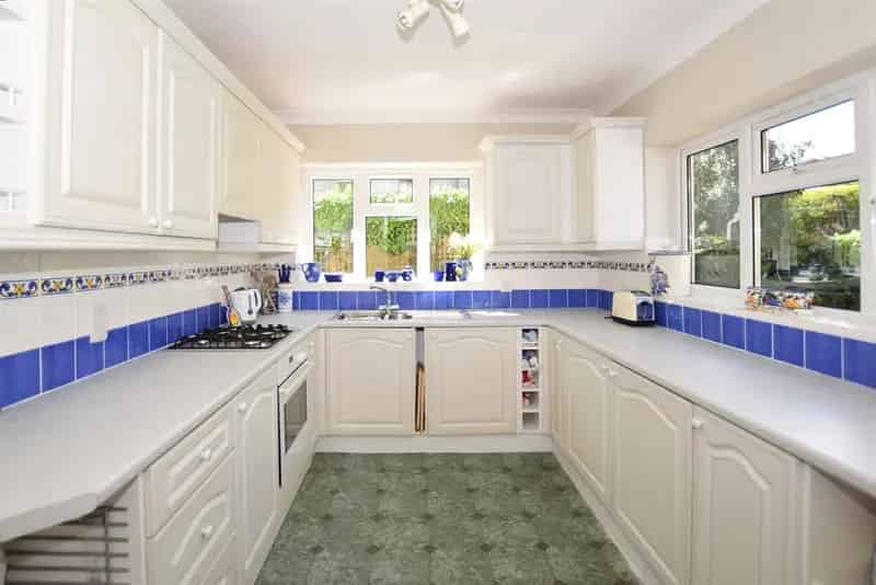 4 bedroom bungalow for sale