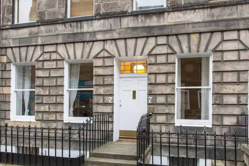 2 Bedroom Flat House to Rent