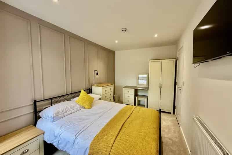 7 Bedroom House with En-Suites All Bills Included Portsmouth