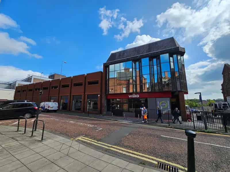 Retail Unit to Let in Darlington Town Centre