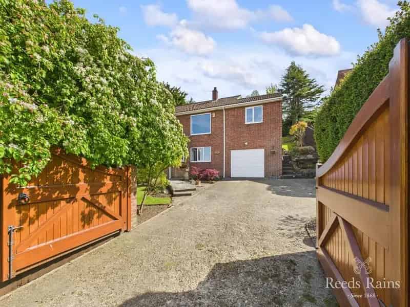 3 Bedroom Detached House Ruswarp North Yorkshire