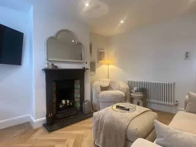 2 Bedroom Cottage Gatacre Village Zero Deposit Available