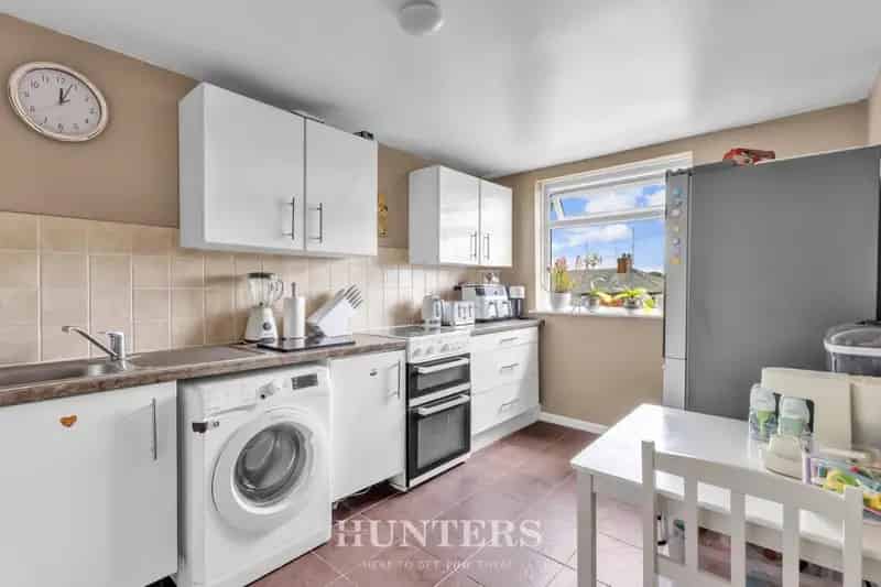 2 Bedroom Apartment For Sale