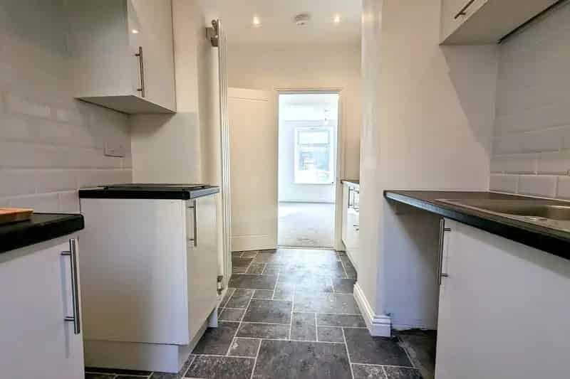 Modern 3 Bedroom Terrace House For Rent