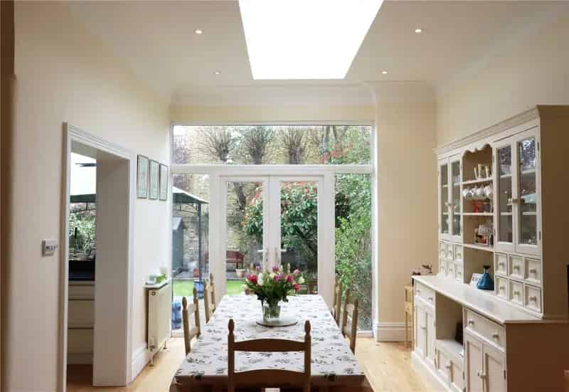 5 Bedroom Semi-Detached House for Sale