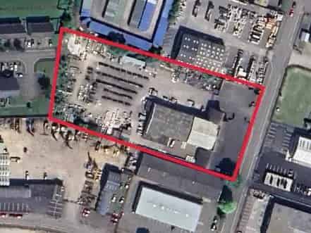 15715 sq ft Office and Warehouse Space in Stirling