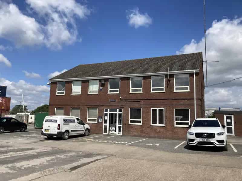 Office To Let North Killingholme