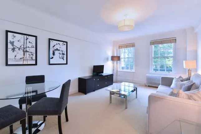 Flat to rent in Pelham Court, Chelsea SW3