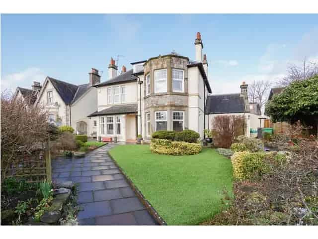 5 Bedroom Detached House for Sale in Leven, Fife
