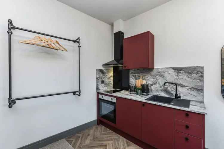 1 Bedroom Studio Apartment in Derby City Centre