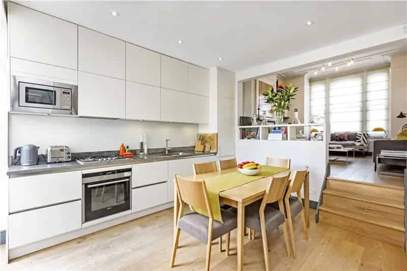 2 Bedroom Victorian Garden Flat Barnes