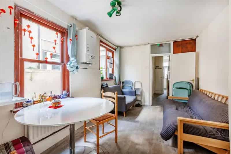 7 Bedroom Terraced House Brighton