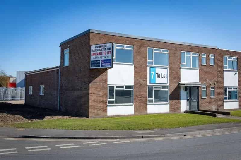 Industrial property For Rent , Newbury, England