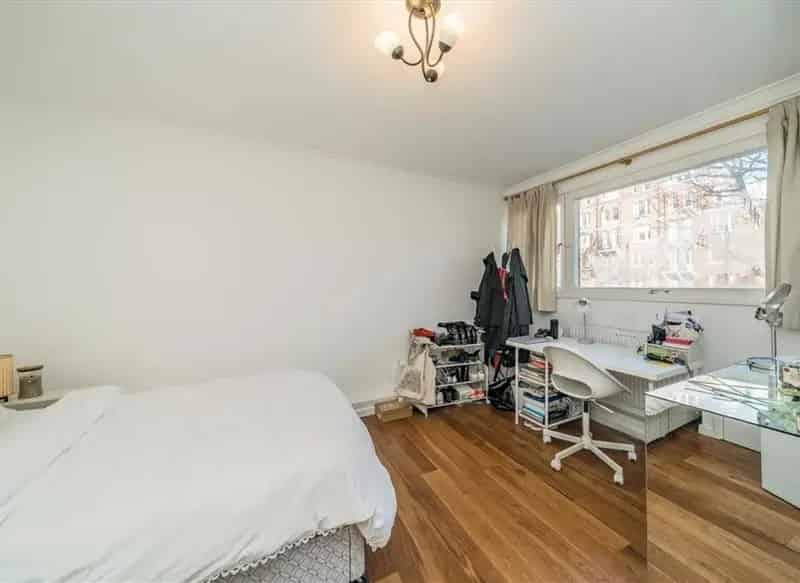2 Double Bedroom Flat near Buckingham Palace Private Entrance Balcony