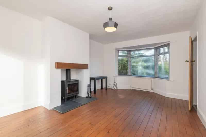 3 Bedroom Semi Detached House to Rent Chapel Allerton
