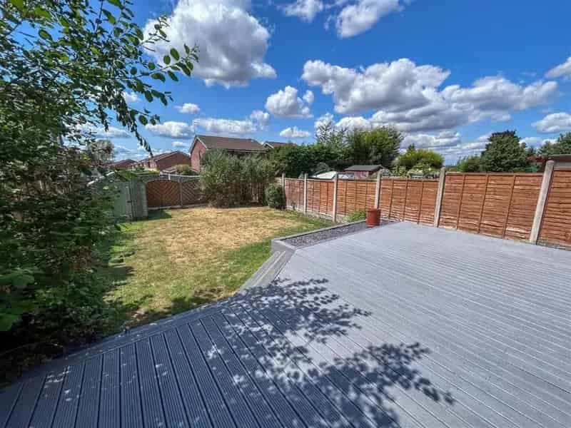 3 Bed Detached House For Sale No Upward Chain