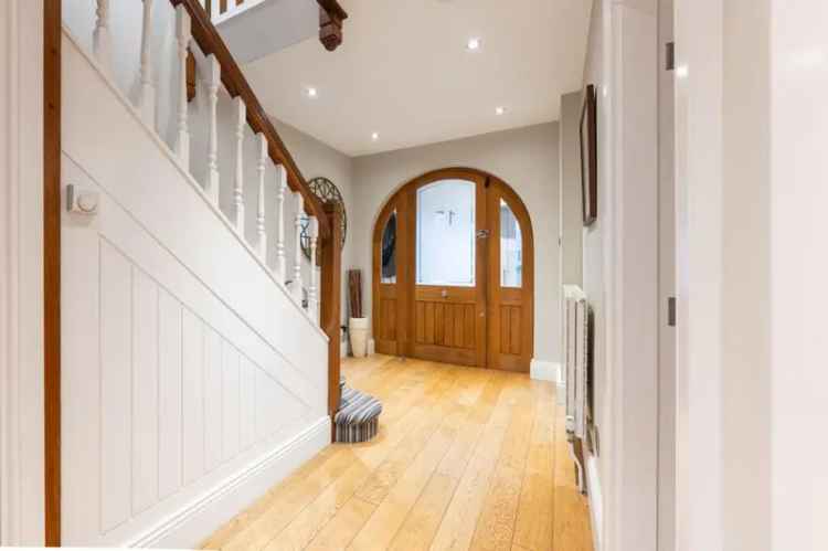 4 Bedroom Detached House For Sale Extended Refurbished