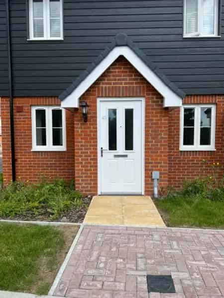 New Build Quiet Area Home