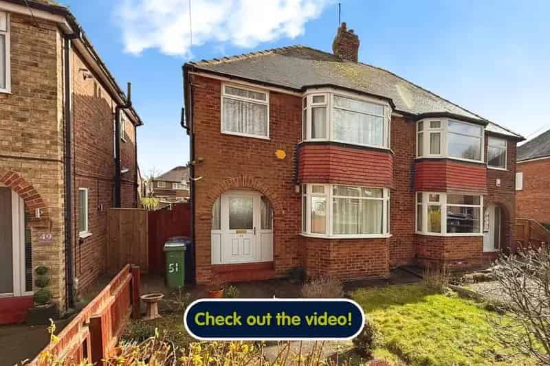 3 Bedroom Semi-Detached House for Sale
