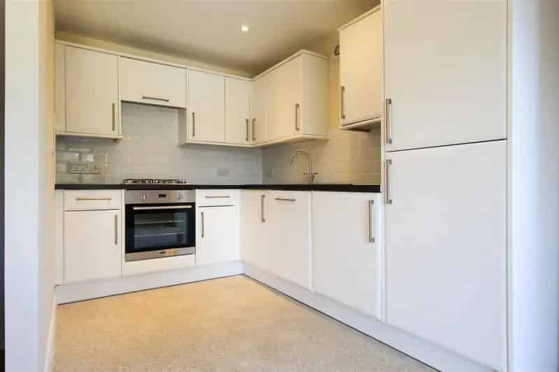 2 Bedroom Apartment House to Rent