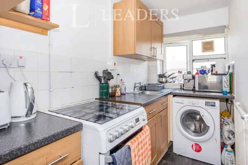1 Bedroom Apartment for Rent