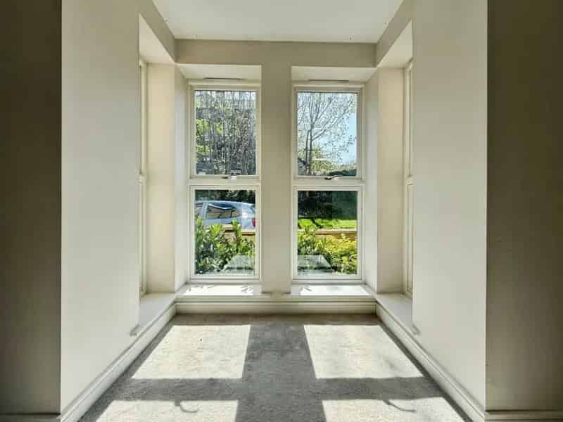5 Bedroom House For Sale No Onward Chain