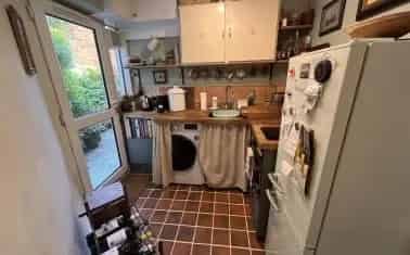 Refurbished Stone Cottage in Bridport Town Centre