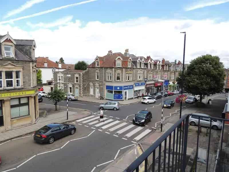 3 Bedroom Apartment to Rent East Bristol