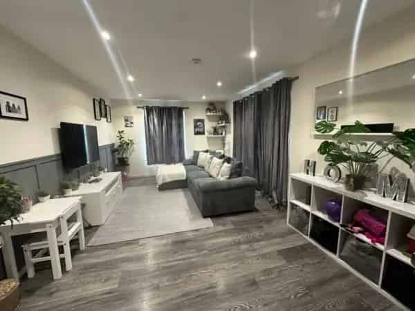 Flat For Rent , Winchester, England