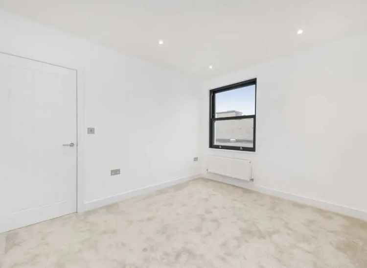 Flat For Sale , London, England