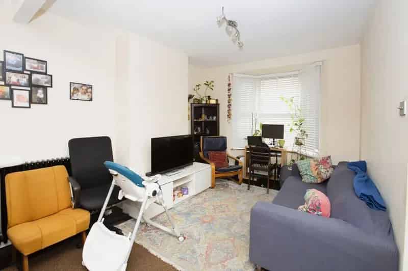 2 Bedroom End Terrace House for Sale London E13