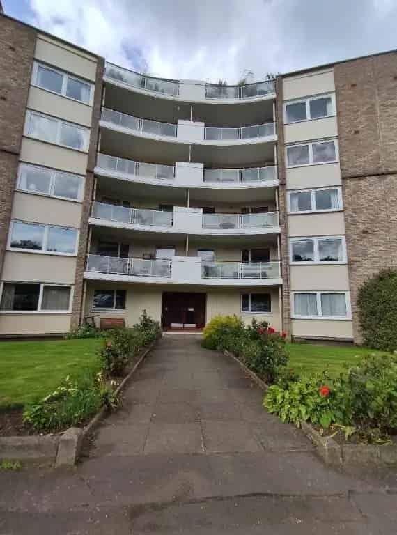 2 Bedroom Flat to Rent
