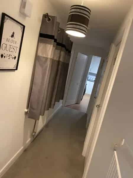 2 Bedroom Maisonette Near Town Centre with Parking