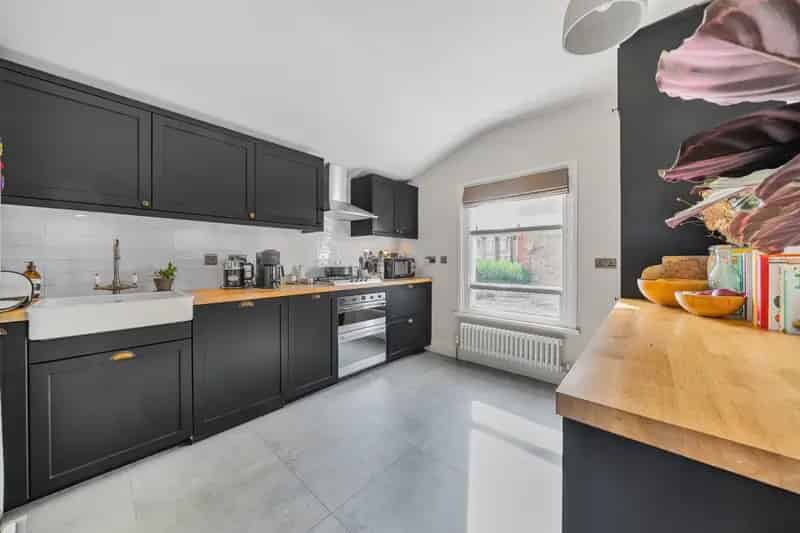 2 bedroom Flat
 For Sale