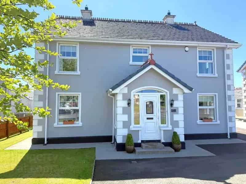 Stunning Four Bedroom Detached Home in Feeny